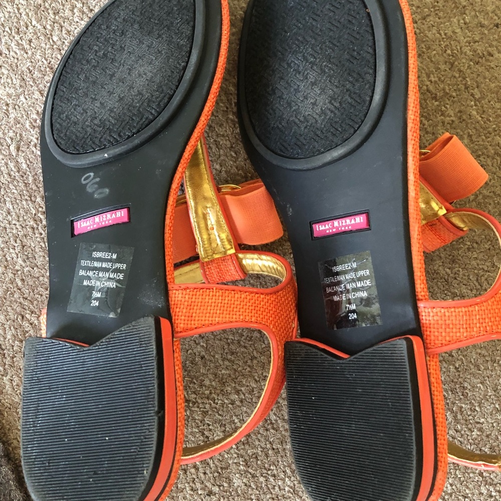 Isaac Mizrahi sandals. Size 7.5. - Picture 3 of 3